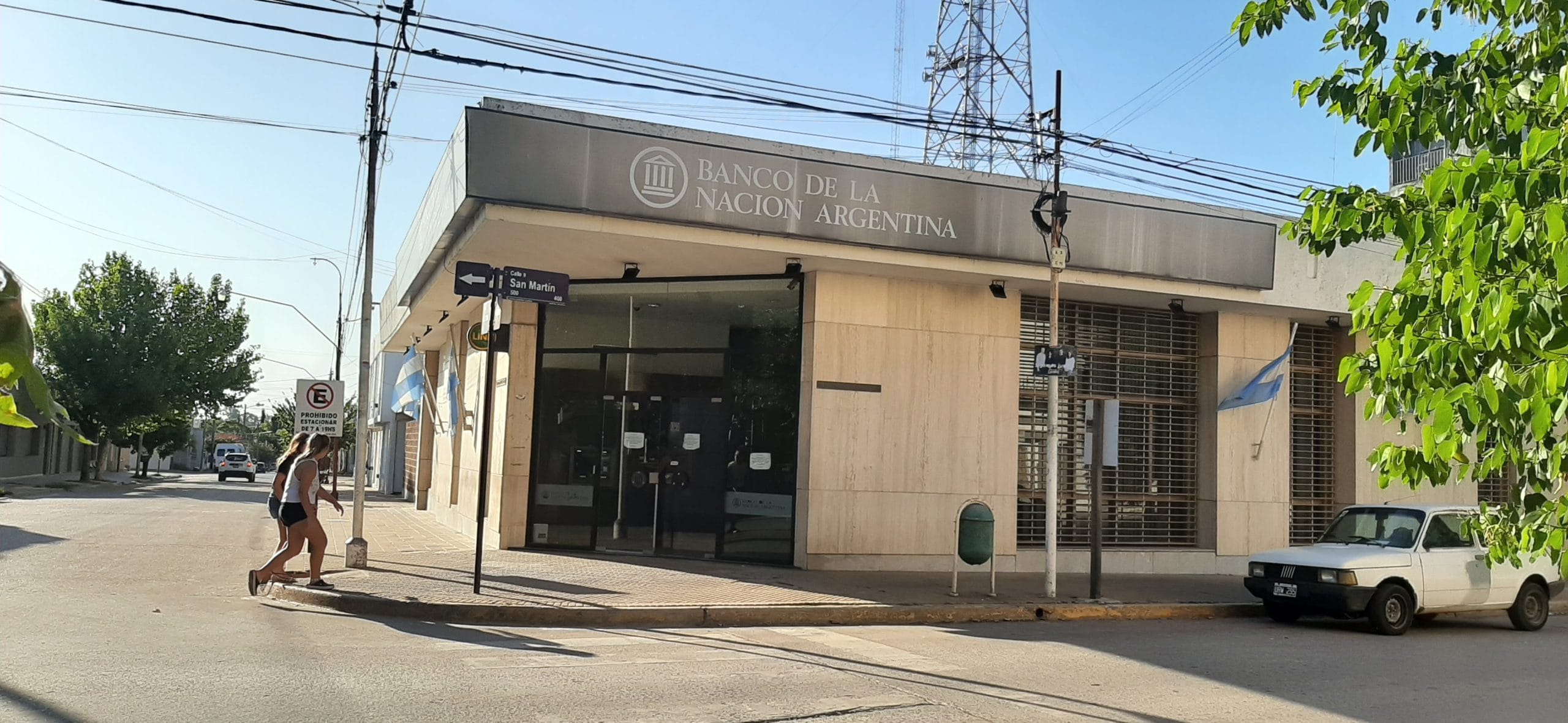 El viernes Abrirán los bancos pero con servicio acotado