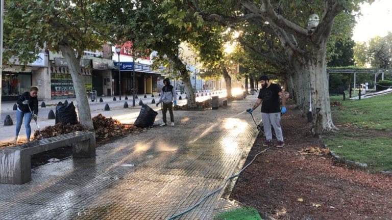 vecinos limpian lujan