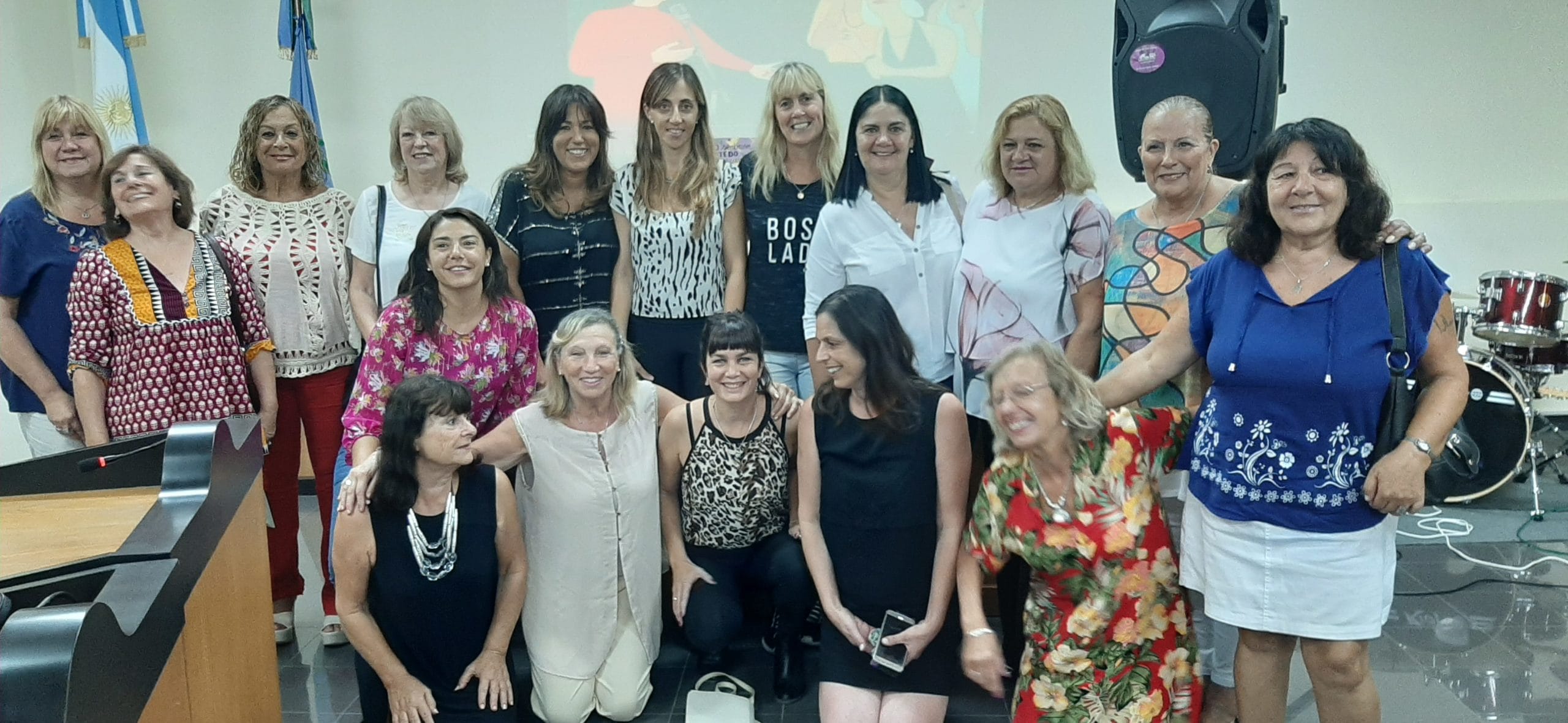 Homenajearon a mujeres legisladoras