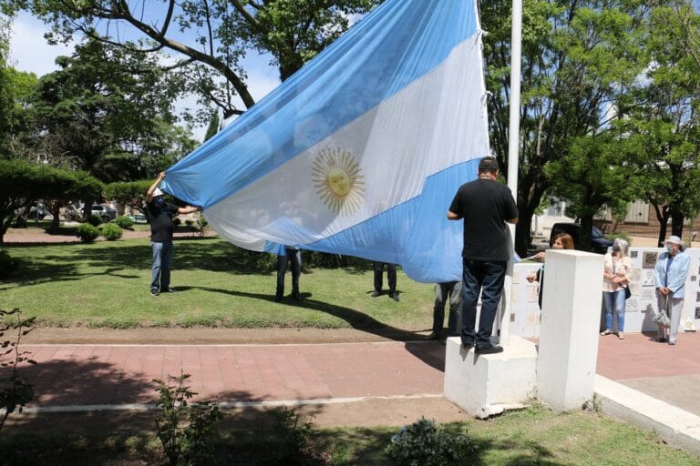 200-anos-de-la-bandera