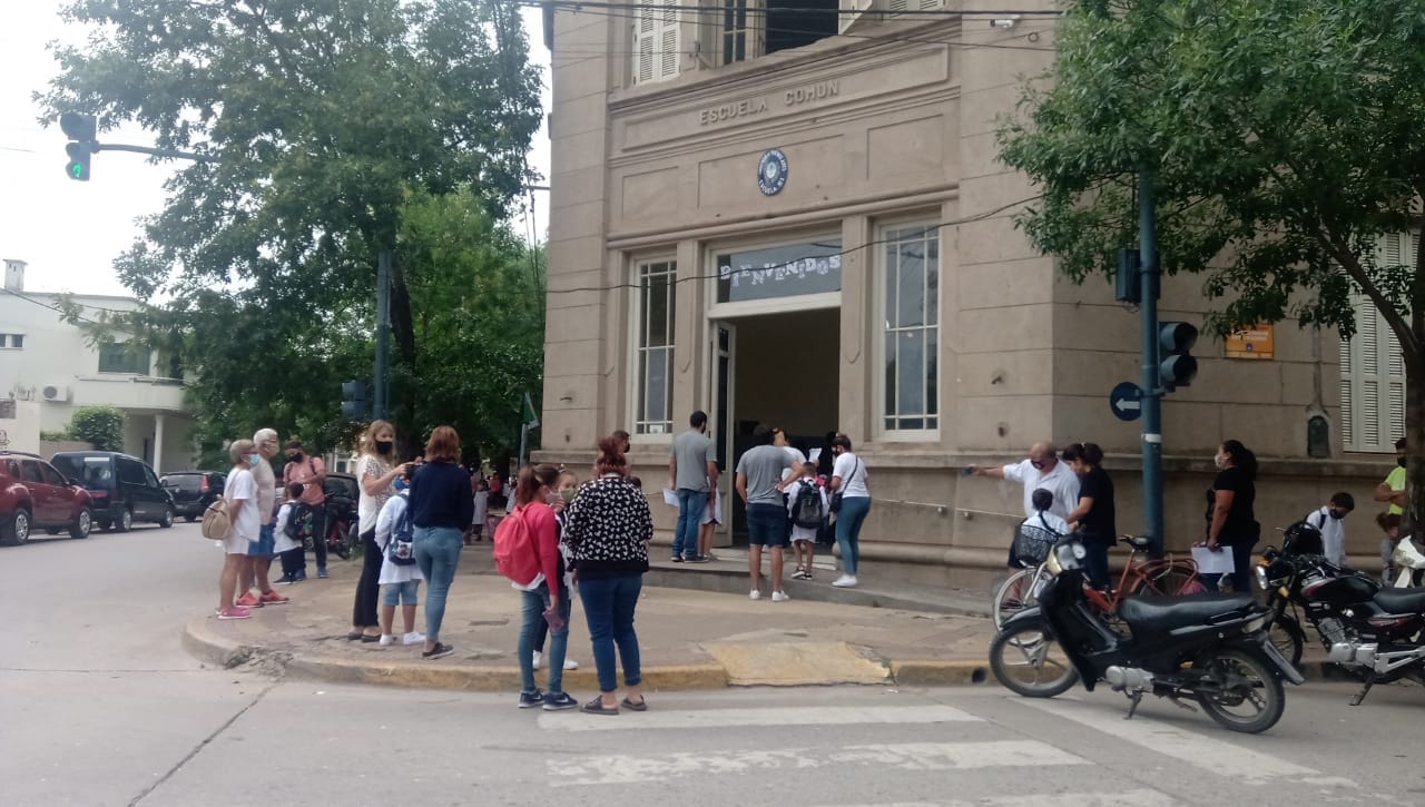 Educación / Arrancaron las clases presenciales