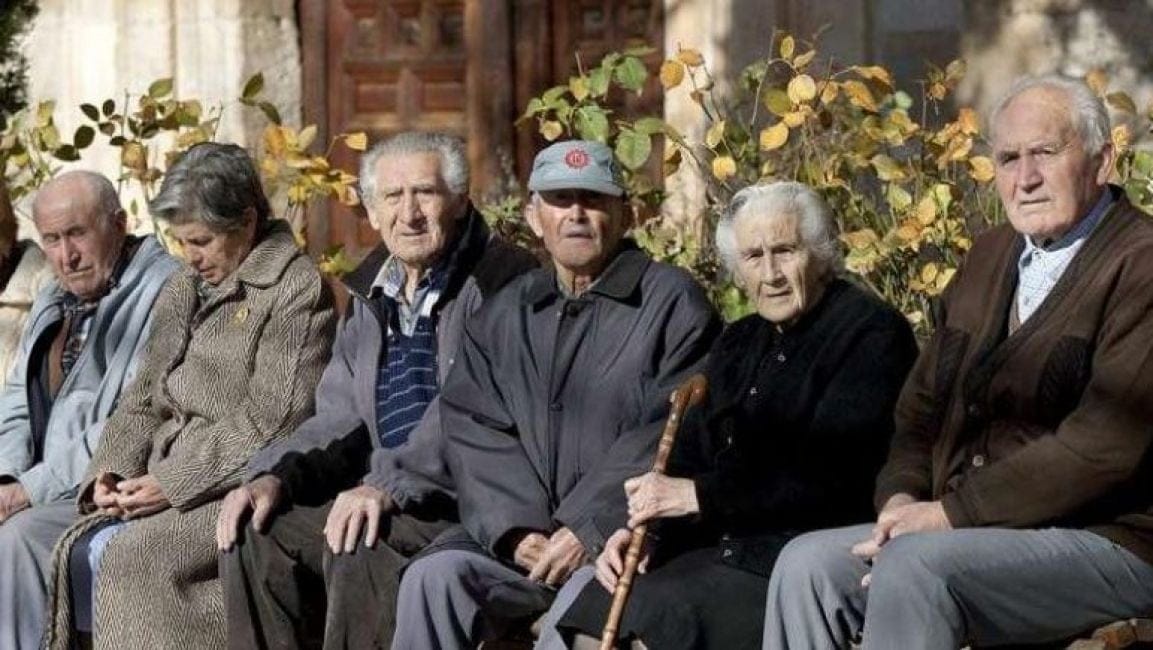 Jubilados municipales cobraran un bono de $ 8000