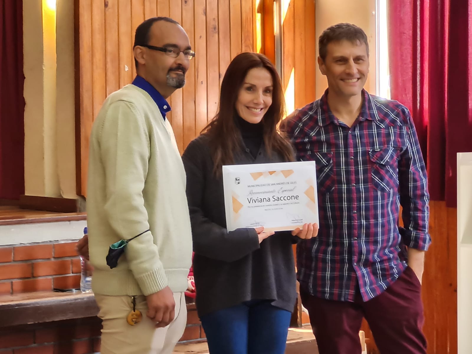 La Municipalidad reconoció a la actriz Viviana Saccone