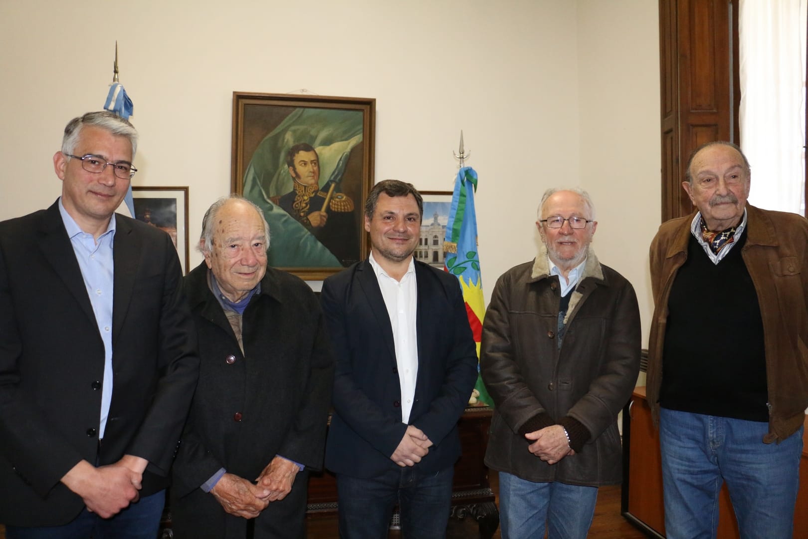 Homenajean a los cuatro ex intendentes electos desde el regreso de la democracia