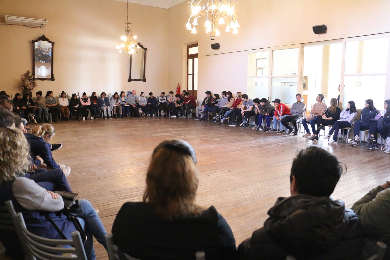 4º Encuentro sobre cuidados frente al consumo de bebidas alcohólicas.
