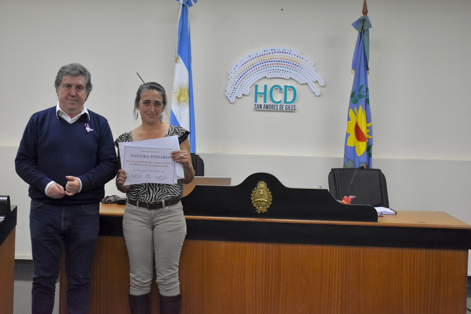 El HCD reconoció a la artista local Sandra Piñeiro
