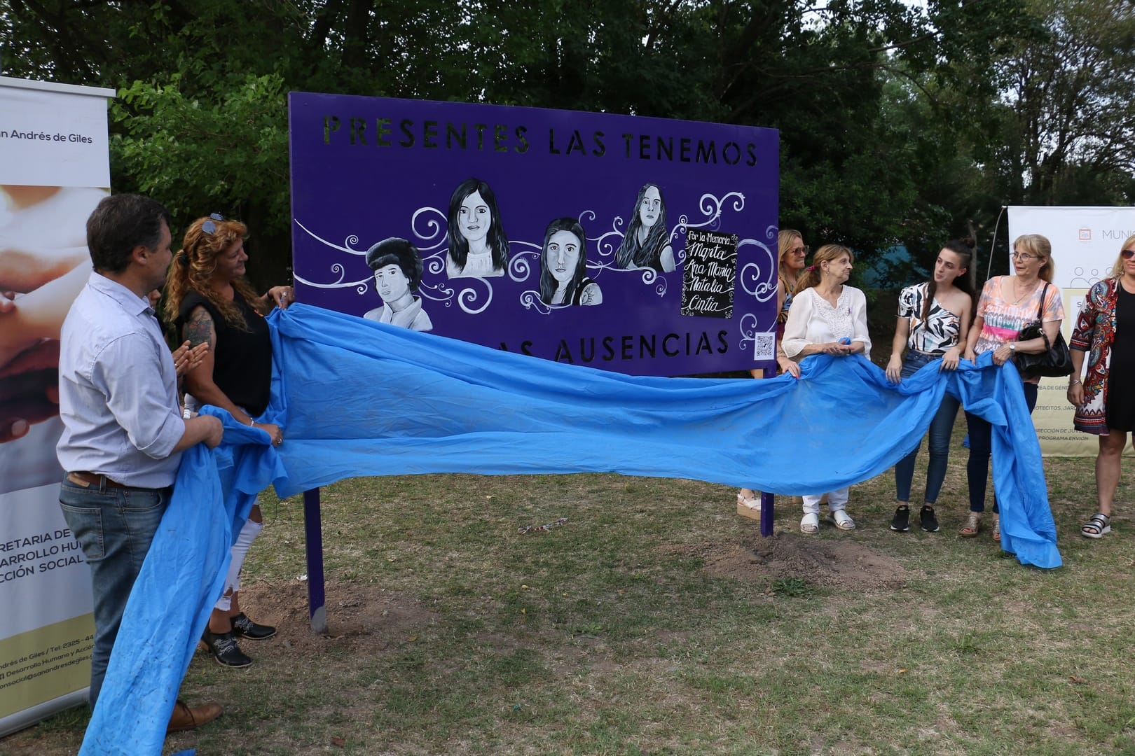 Homenaje a vecinas victimas de femicidio