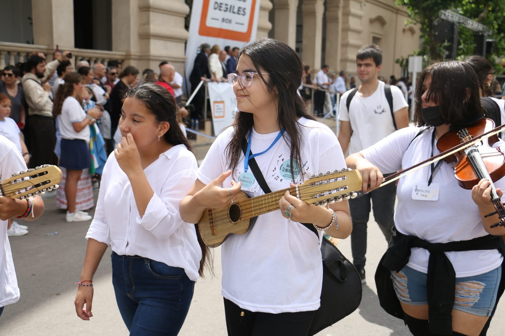 Se realizo el tradicional desfile del 30 de Noviembre
