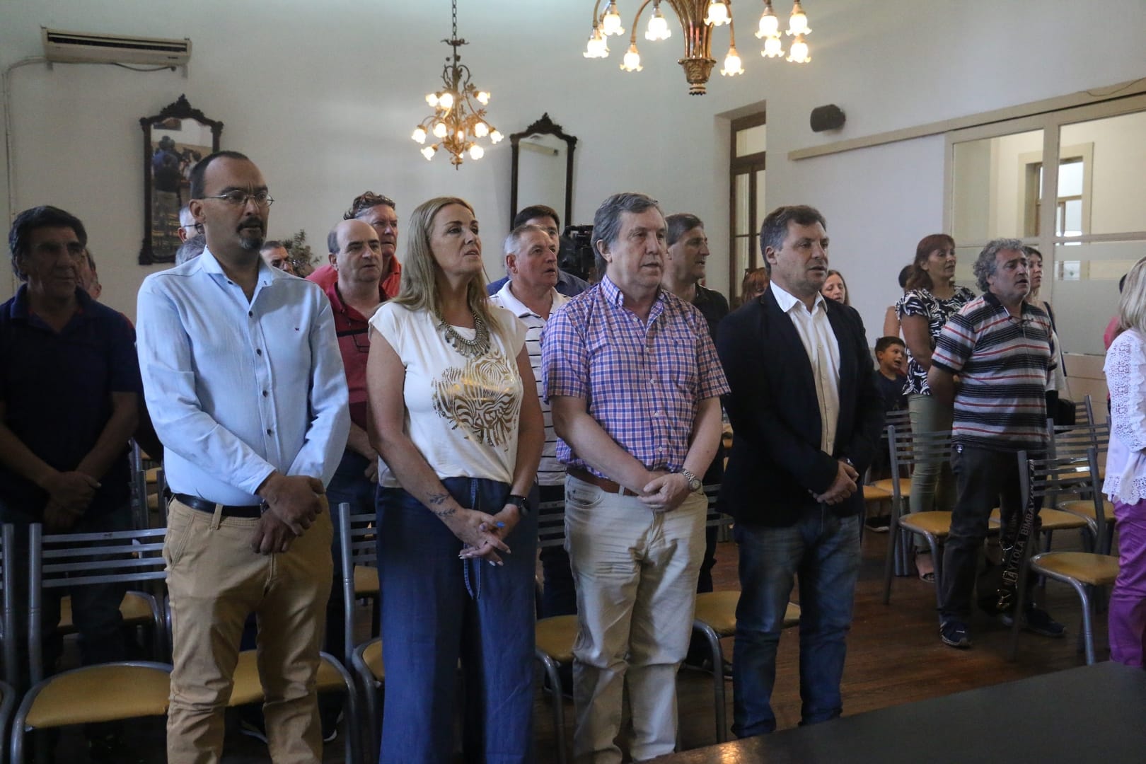 Entregan medallas a ex combatientes de Malvinas