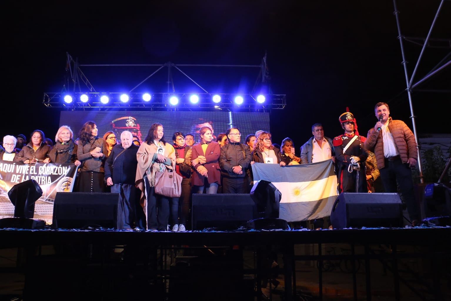 Se realizo el 26 fogon criollo «Malvinas San Andres de Giles te canta»