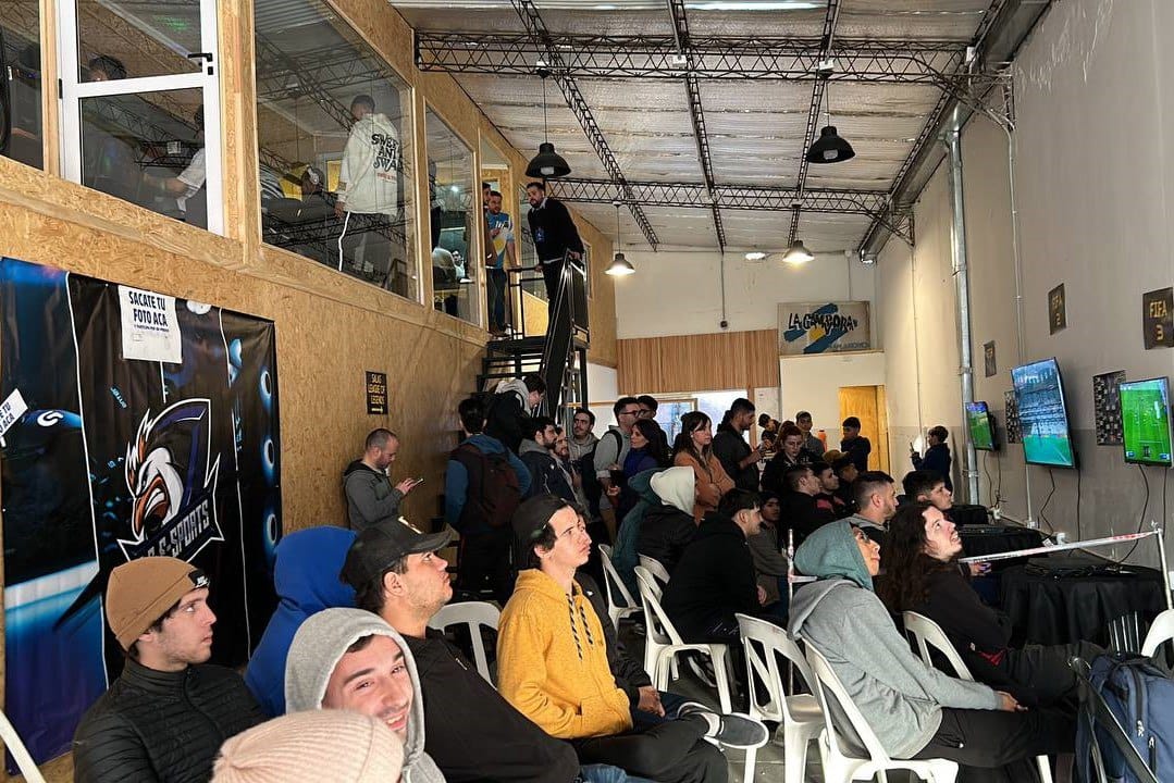 Importante convocatoria en un evento de La Campora