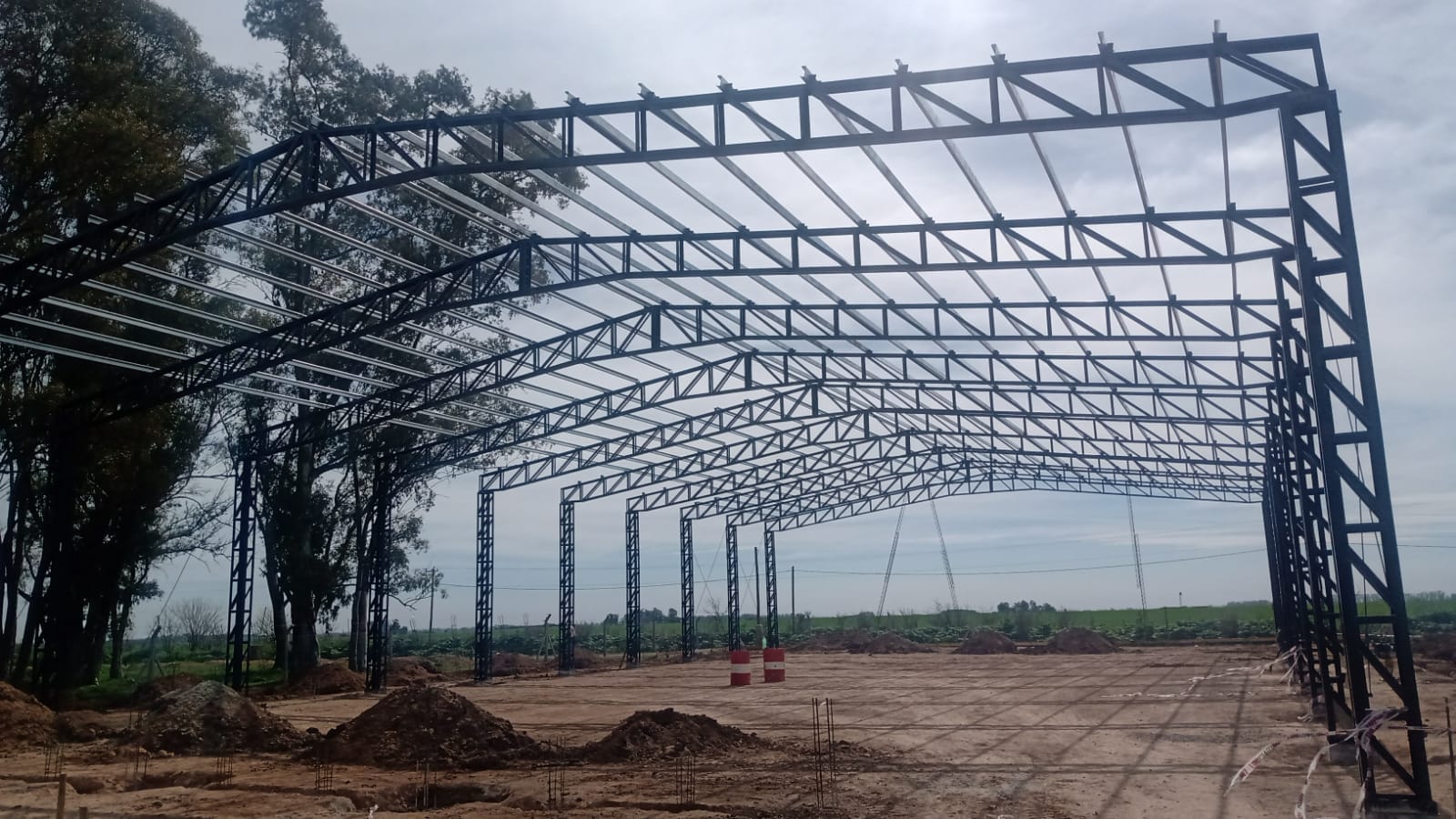 Comenzó en Solís la obra del Polideportivo