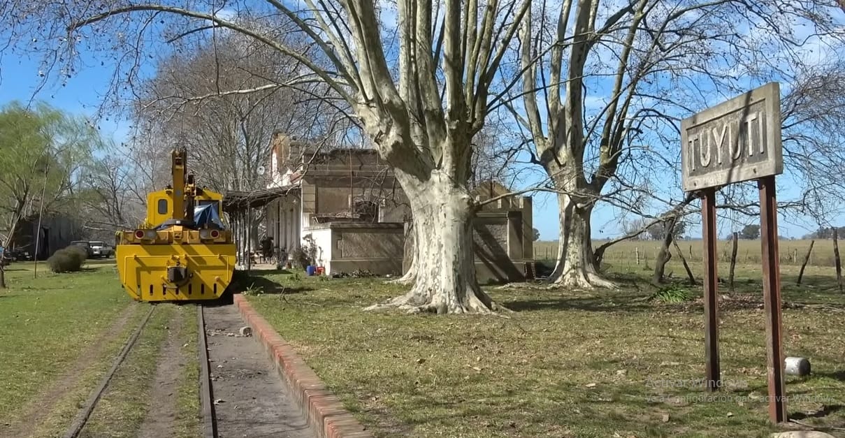 Los trabajos en la vía del Belgrano «C» llegaron a Tuyuti