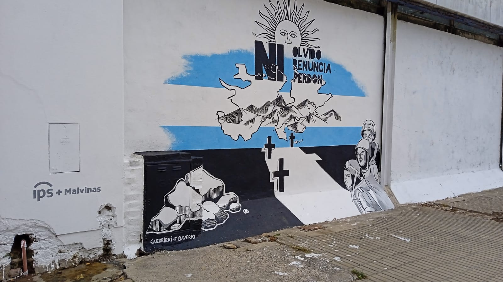 El IPS inauguró un mural sobre Malvinas