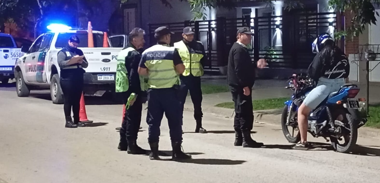 Iniciaron operativos y controles de seguridad para el fin de semana en los ingresos a san Andrés de Giles