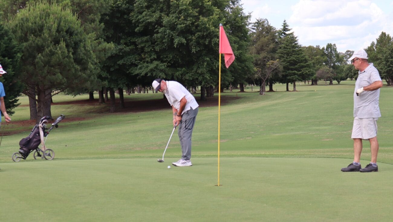 Golf en Mercedes un nuevo torneo Medal se jugo el sábado