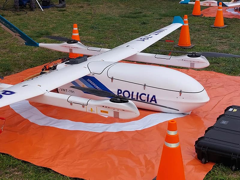La policia patrullara con drones el espacio aereo gilense