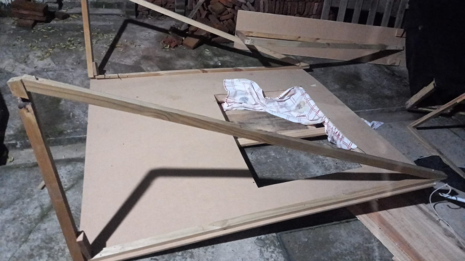 Grave / Destrozan escenografía de el grupo de teatro “improvisados” en el Centro Municipal de Cultura