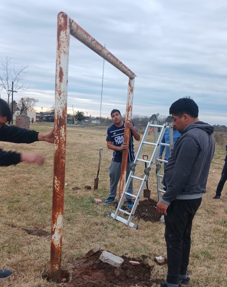 Se propicia la creación de potreros en los barrios de la ciudad