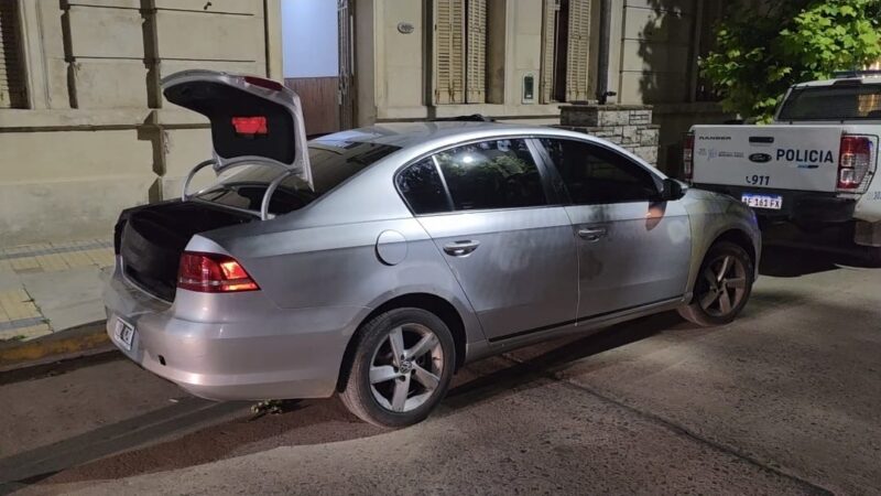 Detienen delicuentes extranjeros que estaban haciendo un «escruche»