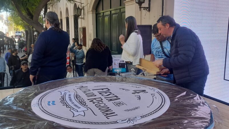 San Antonio de areco vivio la cuarta fiesta del alfajor regional