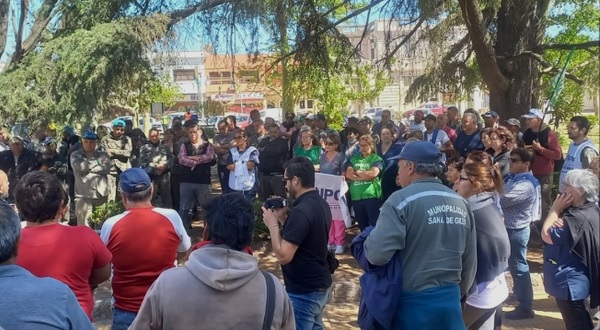 Los gremios piden una urgente negociación paritaria y se sienten olvidados