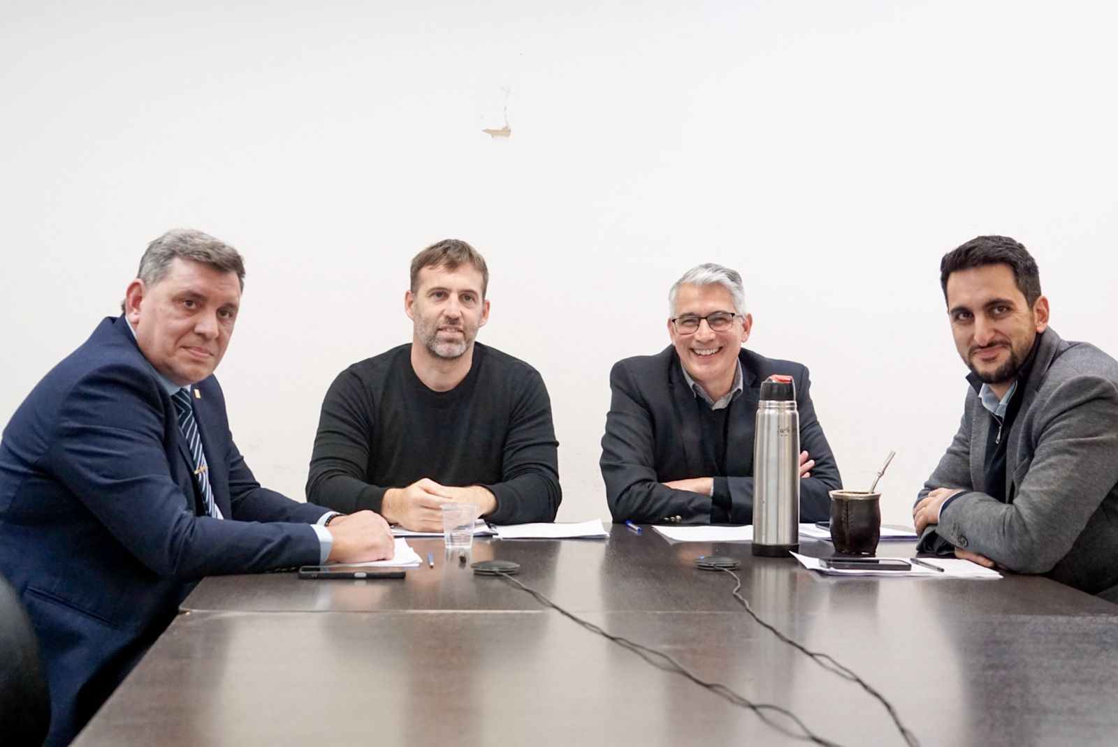 Puglielli puso en marcha la comisión de seguridad con la policia municipal en agenda